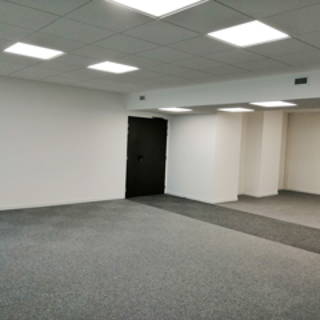 Bureau privé 63 m² 8 postes Coworking Rue Scandicci Pantin 93500 - photo 5